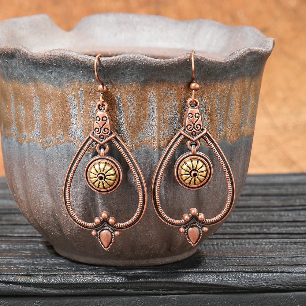 Ethnic Vintage Brown Dangle Earrings | 22 Bohemian Styles