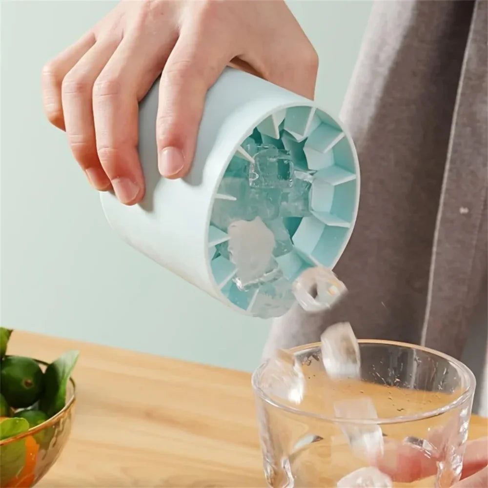 Silicone Cylinder Ice Cube Mold & Ice Bucket – Flexible Squeeze-Release Ice Maker