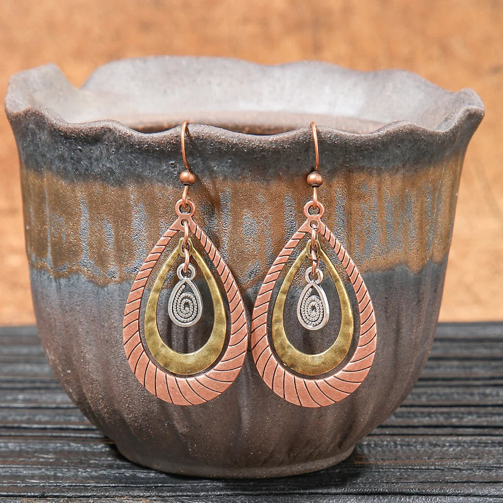 Ethnic Vintage Brown Dangle Earrings | 22 Bohemian Styles